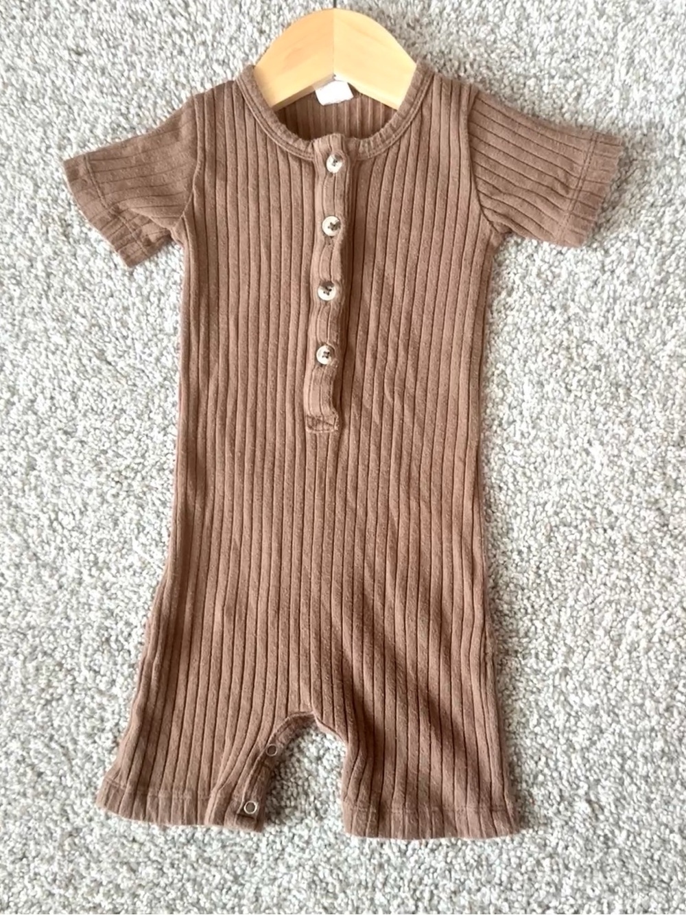 Kate Quinn Brown Ribbed Shortie Romper short sleeve brown organic cotton 12-18m